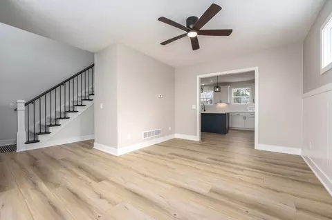 Living - 11637 Heron St, Schoolcraft, MI 49087 photo 1 of 3