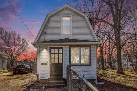 47 Montford St, Battle Creek, MI 49017