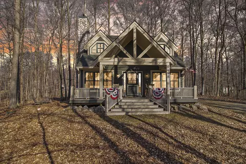 8498 Stephenson Rd, Onsted, MI 49265