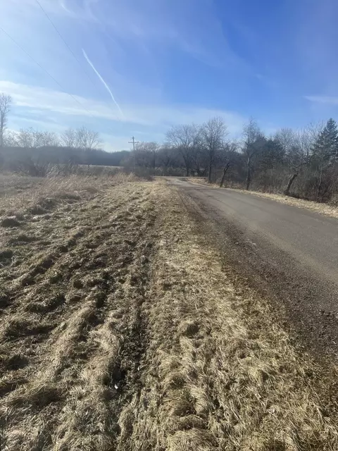L Drive N, Marshall, MI 49068 photo 12