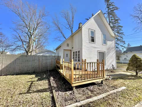 78 Green St, Coldwater, MI 49036