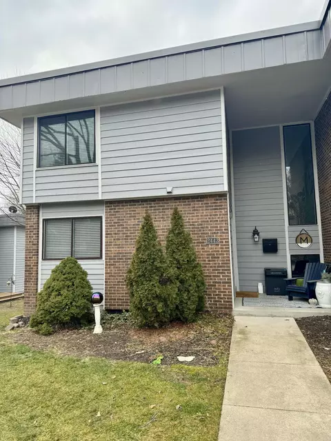 2443 Kingbridge Ter SE #85, Grand Rapids, MI 49546