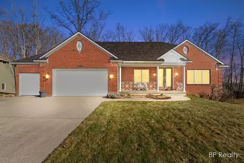 3259 Primrose Dr, Hudsonville, MI 49426