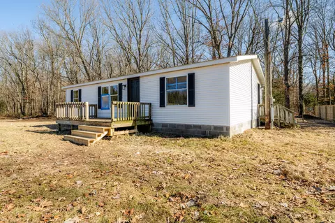 34540 64th Ave, Paw Paw, MI 49079