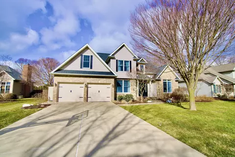 1331 Old Farm Ln, St. Joseph, MI 49085