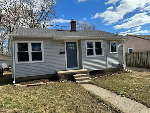 144 Campbell Ave, Ypsilanti, MI 48198