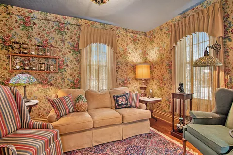 325 N Eagle St, Marshall, MI 49068 photo 9
