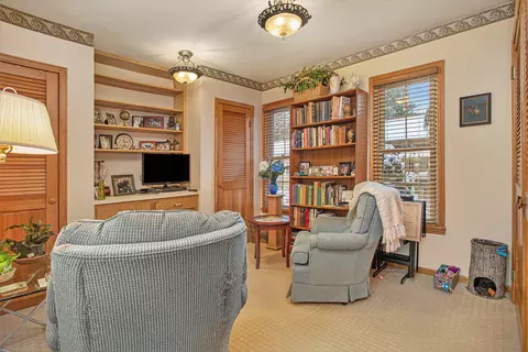 325 N Eagle St, Marshall, MI 49068 photo 10