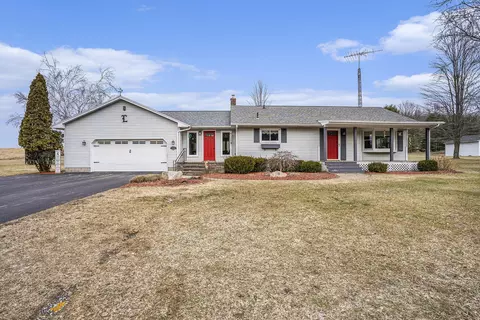 7978 W Juniper Beach Rd, Mears, MI 49436