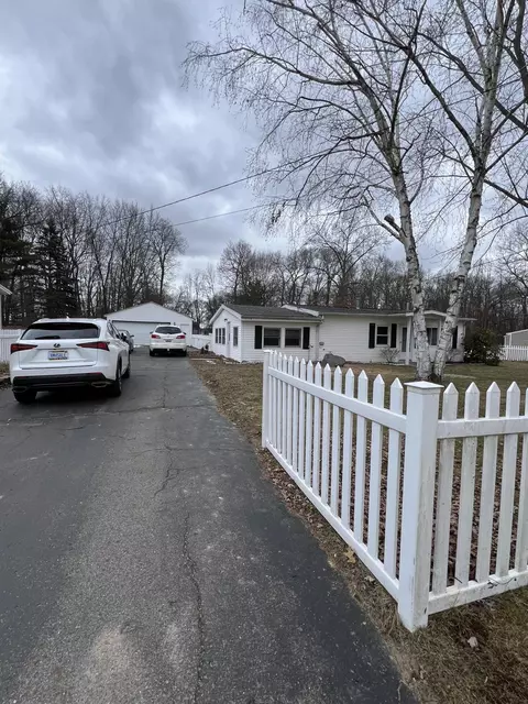 1114 Orchard Dr, Portage, MI 49002