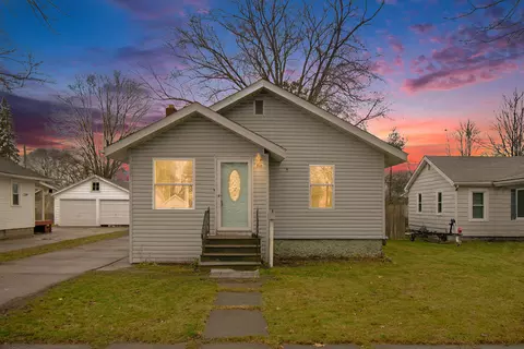 610 N Prospect St, Sturgis, MI 49091