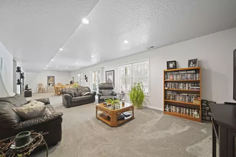 Living - 6437 Cross Rd, Concord, MI 49237 photo 5 of 5