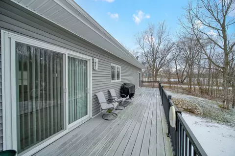 Exterior - 6437 Cross Rd, Concord, MI 49237 photo 7 of 25
