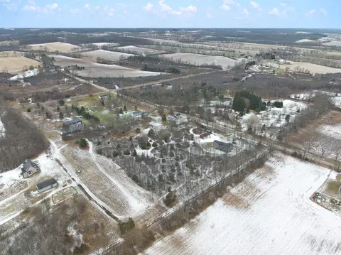 View/Area - 6437 Cross Rd, Concord, MI 49237 photo 6 of 9