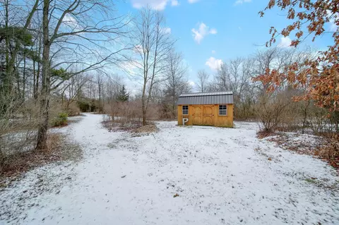Exterior - 6437 Cross Rd, Concord, MI 49237 photo 22 of 25