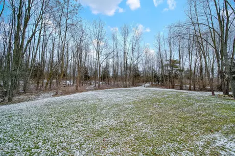 Exterior - 6437 Cross Rd, Concord, MI 49237 photo 23 of 25