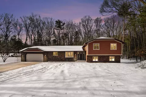 2191 Forest Park Rd, Norton Shores, MI 49441