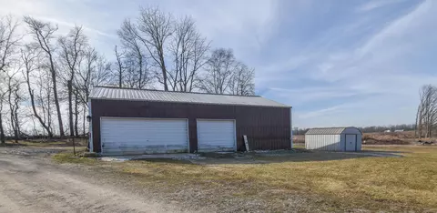 Exterior - 811 Kinter Rd, Bronson, MI 49028 photo 3 of 9