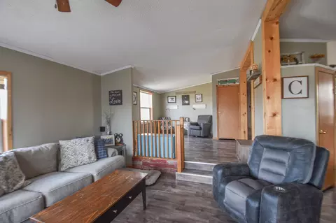 Living - 811 Kinter Rd, Bronson, MI 49028 photo 5 of 6