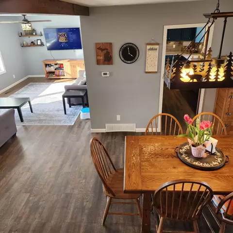 Dining - 14043 Chandler Rd, Bath, MI 48808 photo 3 of 4