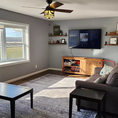 Living - 14043 Chandler Rd, Bath, MI 48808 photo 1 of 5