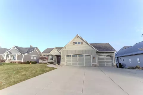 1925 Van Buren St, Hudsonville, MI 49426