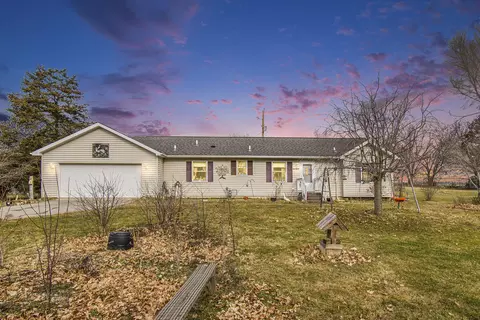 16578 Us Highway 12, White Pigeon, MI 49099