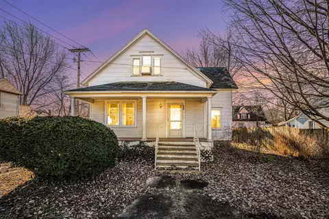 331 W Saint Joseph St, Watervliet, MI 49098
