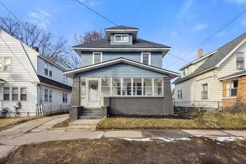 223 Stewart St SW, Grand Rapids, MI 49507