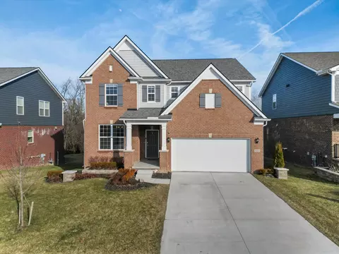3655 Bella Vista Dr, Ann Arbor, MI 48108