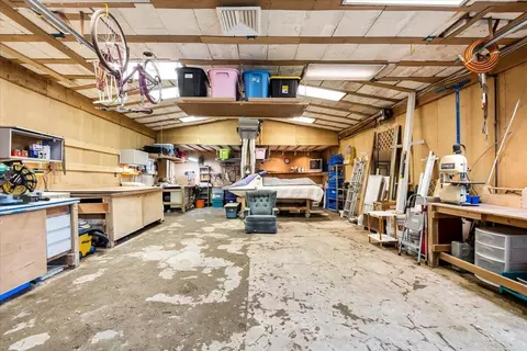 Exterior - 2196 Scofield Carleton Rd, Carleton, MI 48117 photo 6 of 12