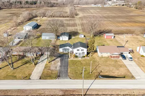 View/Area - 2196 Scofield Carleton Rd, Carleton, MI 48117 photo 1 of 10