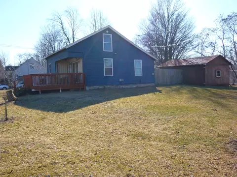 341 W Pearl St, Coldwater, MI 49036