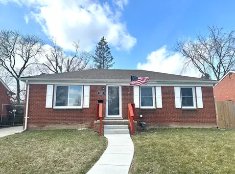 9823 Merriman Rd, Livonia, MI 48150