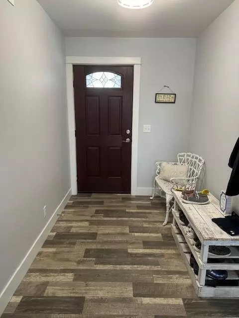 Entry Way - 7990 Benn Rd, Parma, MI 49269 photo 2 of 2