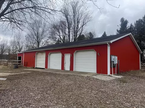 Exterior - 7990 Benn Rd, Parma, MI 49269 photo 1 of 4