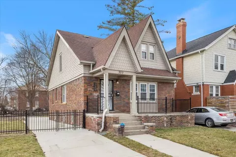 329 Eastlawn St, Detroit, MI 48215