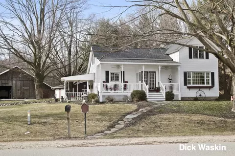4150 Beeline Rd, Holland, MI 49423