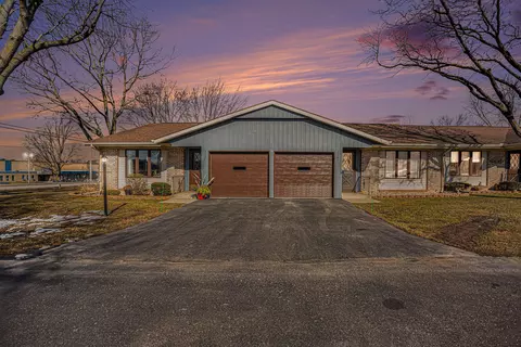 3195 Beechnut Ln, Hudsonville, MI 49426