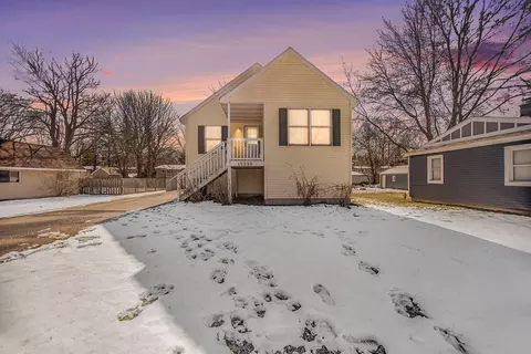 17350 Michigan Ave, Spring Lake, MI 49456