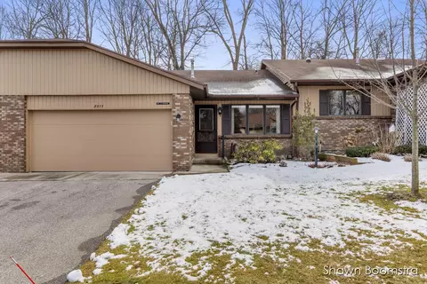 8577 Elkwood Dr SW, Byron Center, MI 49315
