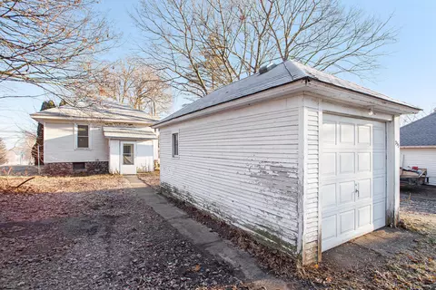 253 Avenue A, Springfield, MI 49037 photo 13