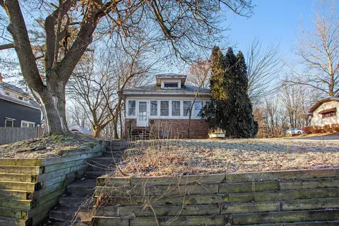 253 Avenue A, Springfield, MI 49037