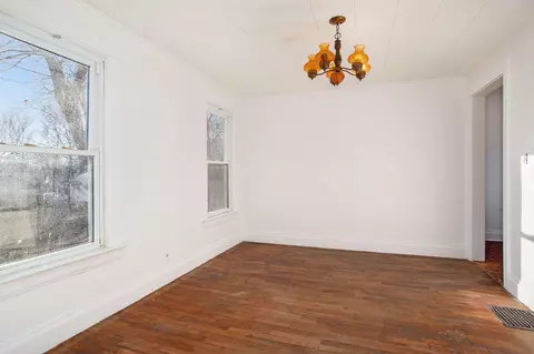 253 Avenue A, Springfield, MI 49037 photo 6
