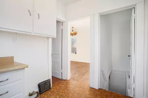 253 Avenue A, Springfield, MI 49037 photo 8