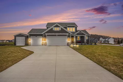 12100 Harvest Home Dr, Lowell, MI 49331