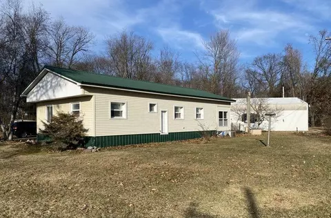 17038 Centreville-constantine Rd, Constantine, MI 49042 photo 3