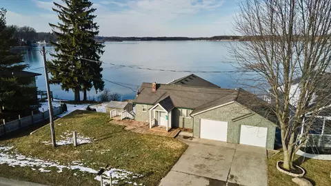 12411 18 Mile Rd NE, Gowen, MI 49326