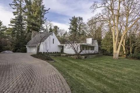 Exterior - 2855 Devonshire Rd, Ann Arbor, MI 48104 photo 2 of 24
