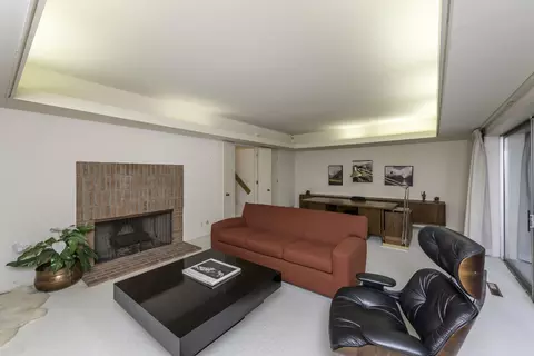 Living - 2855 Devonshire Rd, Ann Arbor, MI 48104 photo 5 of 6